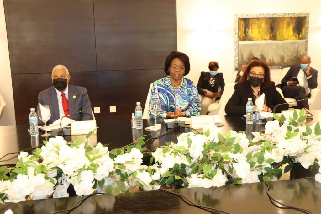 TRIBUNAL CONSTITUCIONAL RECEBE MISSÃO DE OBSERVADORES DA UNIÃO AFRICANA