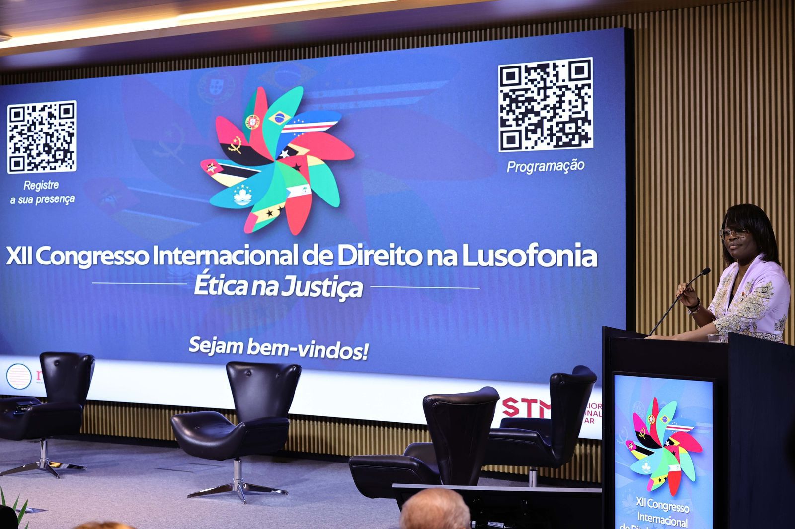 XII CONGRESSO INTERNACIONAL DE  DIREITO NA LUSOFONIA